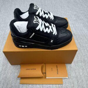 Louis Vuitton Trainer Sneaker ‘Black/White’